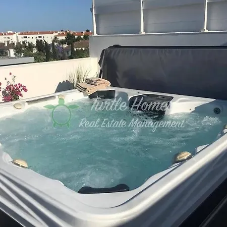 Luxury Penthouse With Private Roof Terrace * Ταβίρα