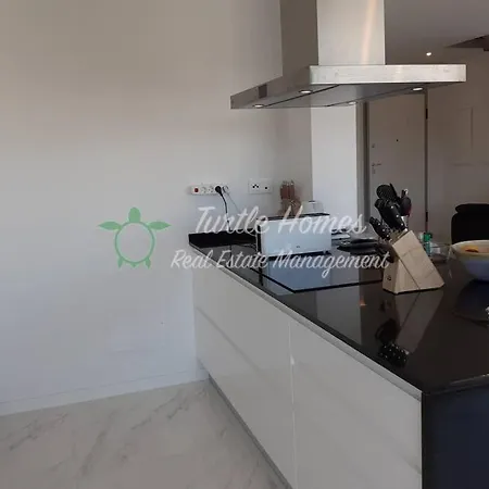 Luxury Penthouse With Private Roof Terrace * Ταβίρα