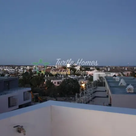 Luxury Penthouse With Private Roof Terrace Apartament Tavira